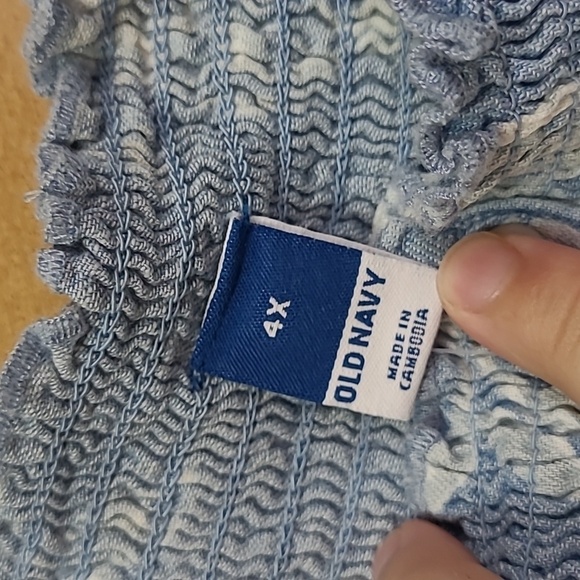 Old Navy Size 4X Blue Floral Cotton Smocked Tiered Sleeveless Midi Dress - Picture 8 of 10